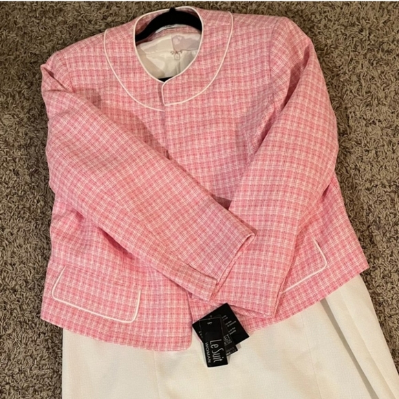 Le Suit Jackets & Blazers - LE SUIT BLUSH PINK JACKET AND LONG WHITE DRESS SET NWT